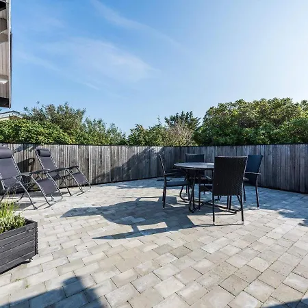 4 Person In Henne Vakantiehuis