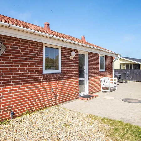 Holiday home 4 Person In Henne *