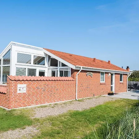 4 Person In Henne Vakantiehuis *